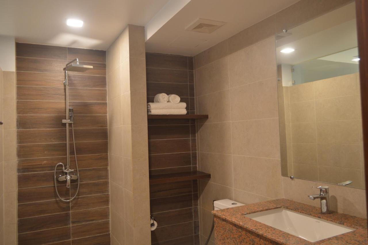 Airport Avenue Hotel Gyogon Kültér fotó
